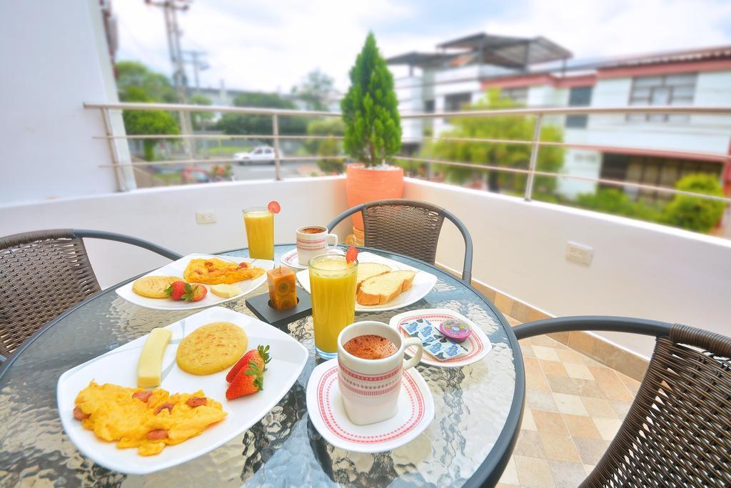 Hotel Getsemani Bga ブカラマンガ エクステリア 写真