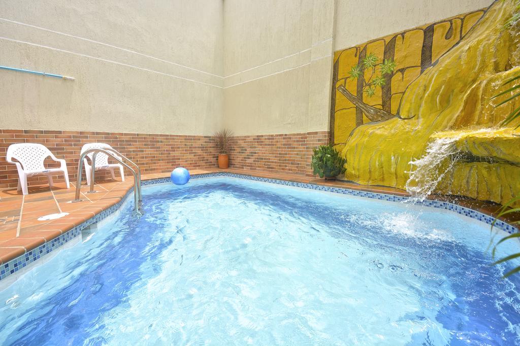 Hotel Getsemani Bga ブカラマンガ エクステリア 写真
