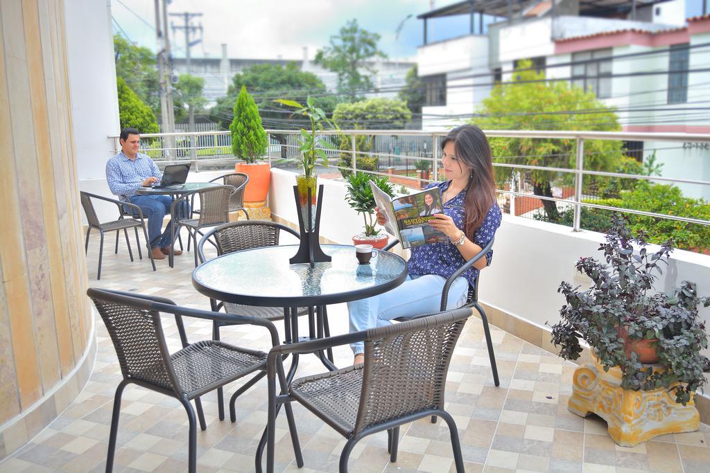 Hotel Getsemani Bga ブカラマンガ エクステリア 写真