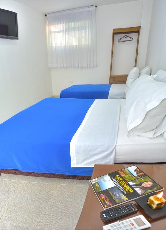 Hotel Getsemani Bga ブカラマンガ エクステリア 写真